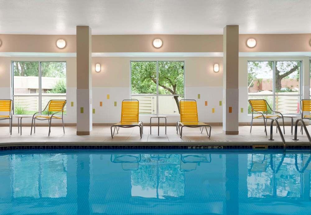 Fairfield Inn & Suites Lansing West Delta Center Township Екстериор снимка